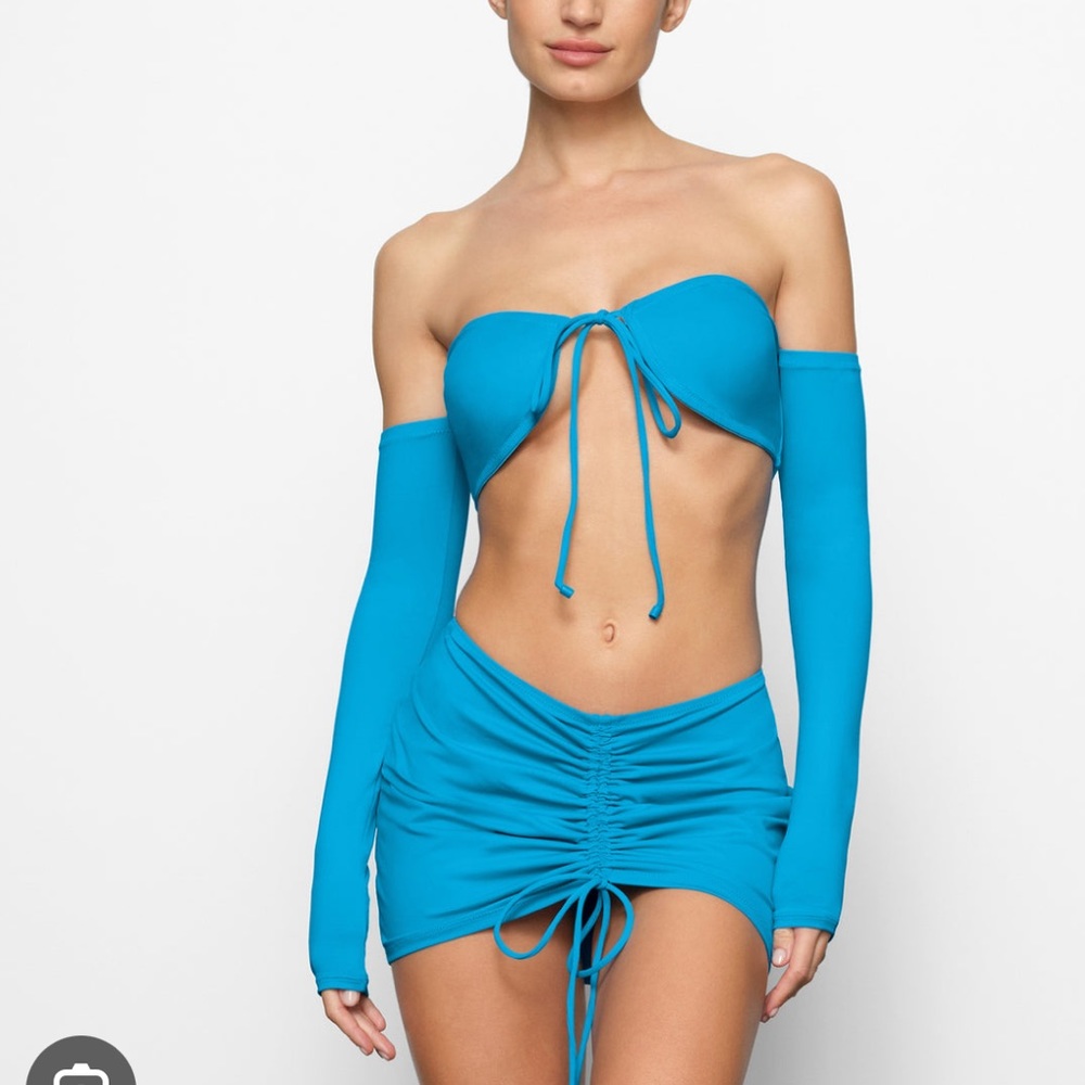 Skims Swim LongSleeve Bikini Top: Mykonos Blue